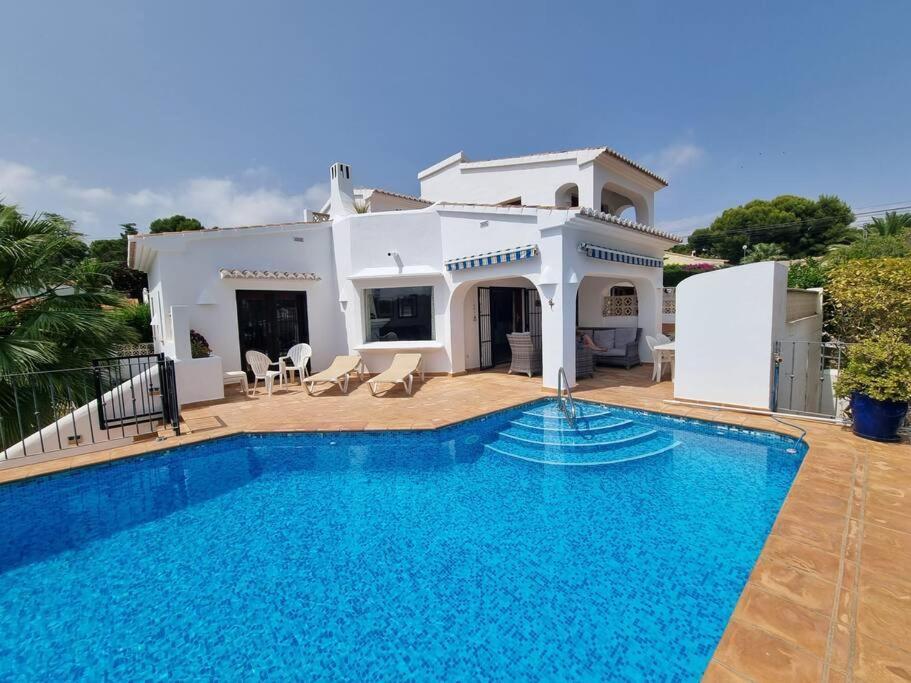 Villa In Moraira - El Faro Eksteriør billede